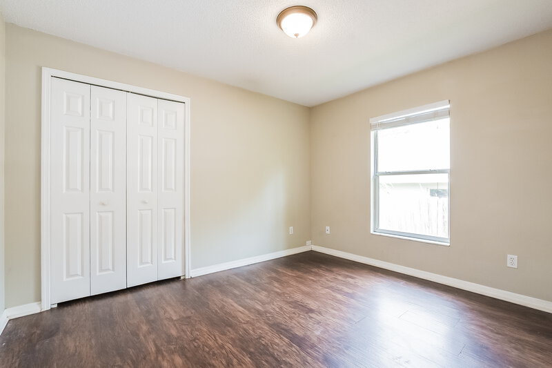 2,185/Mo, 325 Bay St Apopka, FL 32712 Bedroom View 3