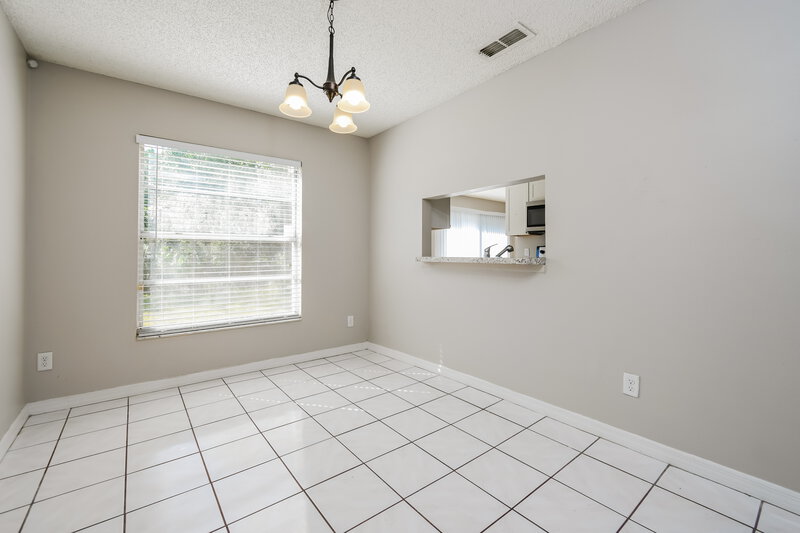 2,420/Mo, 7663 Sapphire Ln Orlando, FL 32822 Dining Room View