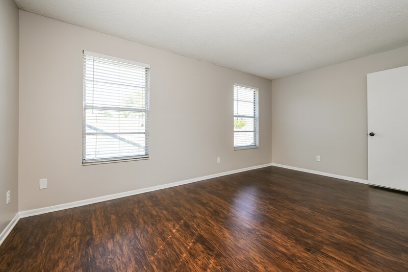 2,420/Mo, 7663 Sapphire Ln Orlando, FL 32822 Main Bedroom View