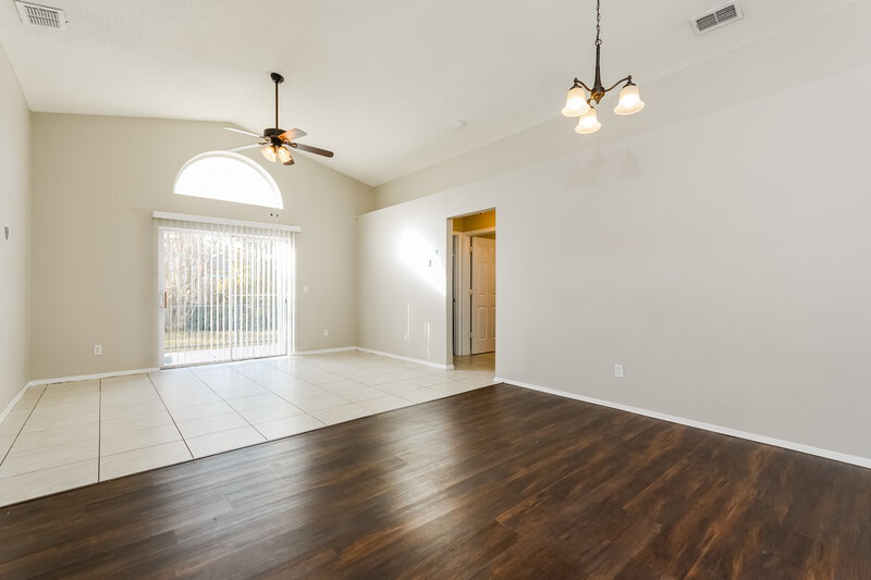 1,920/Mo, 2206 Wyndam Way Kissimmee, FL 34743 Dining Room View