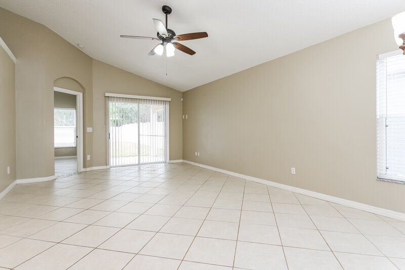 2,350/Mo, 1824 Palmetto Pine Ln Orlando, FL 32826 Family Room View