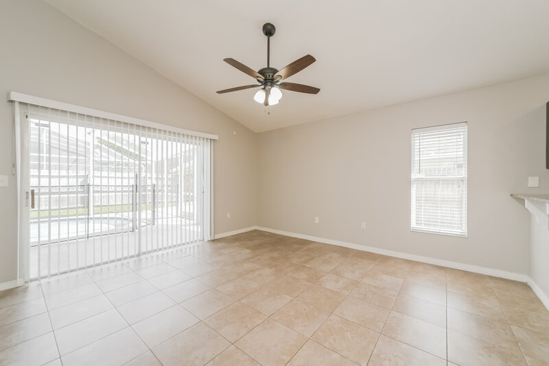 2,395/Mo, 4307 Bayside Dr Kissimmee, FL 34746 Living Room View 2