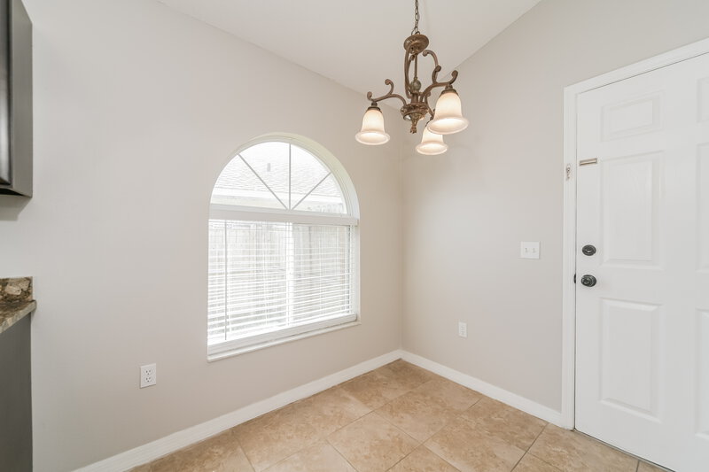 2,395/Mo, 4307 Bayside Dr Kissimmee, FL 34746 Dining Room View 2