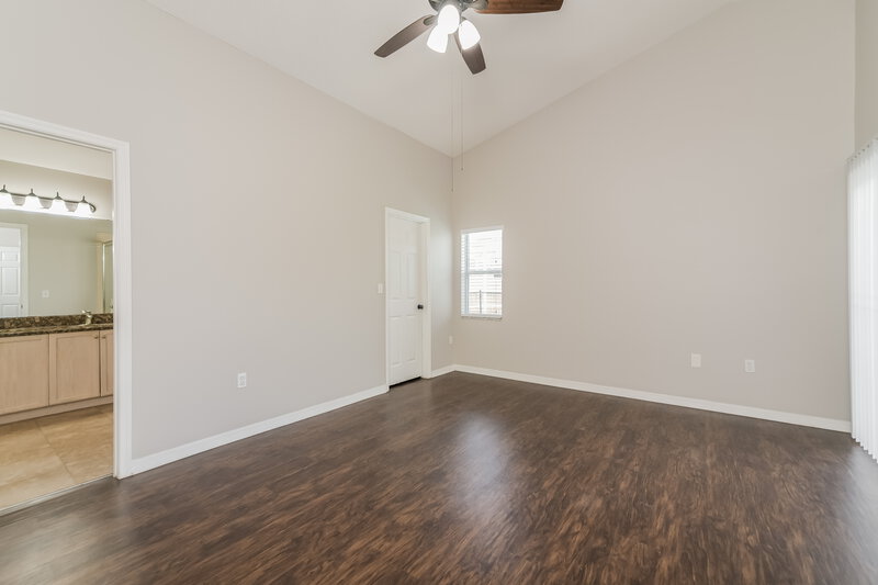 2,395/Mo, 4307 Bayside Dr Kissimmee, FL 34746 Main Bedroom View 2