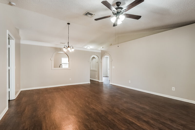 2,175/Mo, 14508 Lycastle Cir Orlando, FL 32826 Living Room View 2