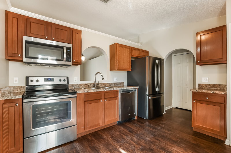 2,175/Mo, 14508 Lycastle Cir Orlando, FL 32826 Kitchen View