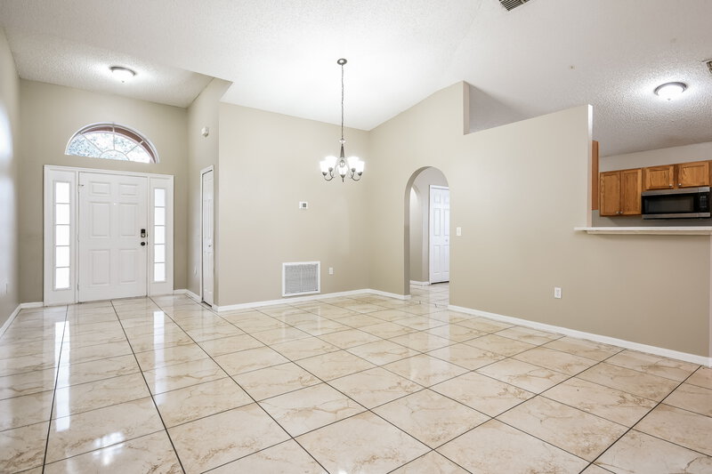 1,815/Mo, 1101 Ronlin St Haines City, FL 33844 Living Room View 2