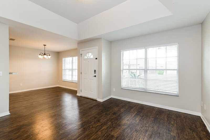 1,720/Mo, 205 Madalyn Ct Auburndale, FL 33823 Family Room View