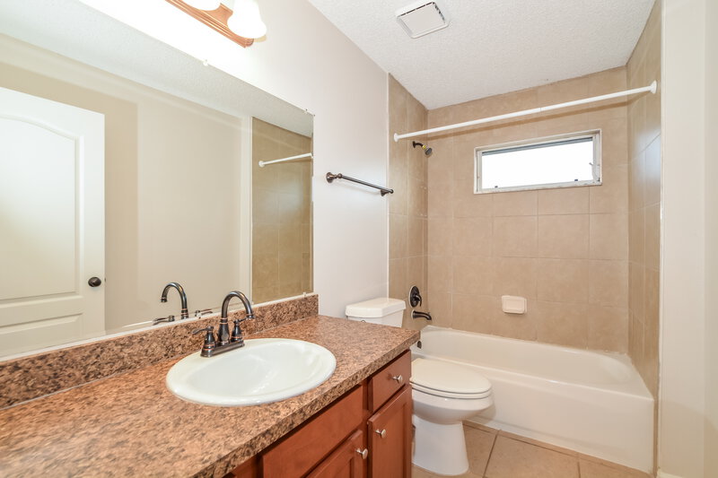 2,335/Mo, 1634 Sand Key Cir Oviedo, FL 32765 Bathroom View