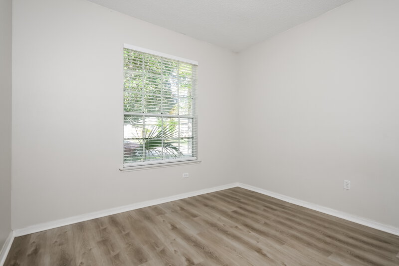 2,165/Mo, 2091 The Oaks Blvd Kissimmee, FL 34746 Bedroom View 2