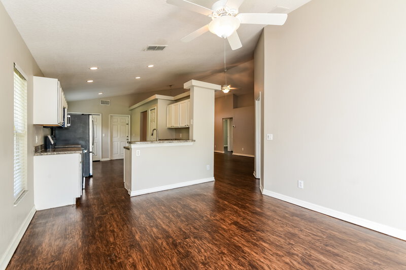 2,170/Mo, 2763 Eagle Ridge Loop Kissimmee, FL 34746 Family Room View