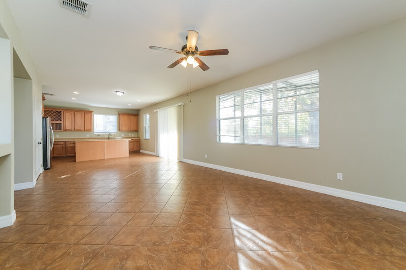2,310/Mo, 1454 Blackwater Pond Dr Orlando, FL 32828 Dining Room View
