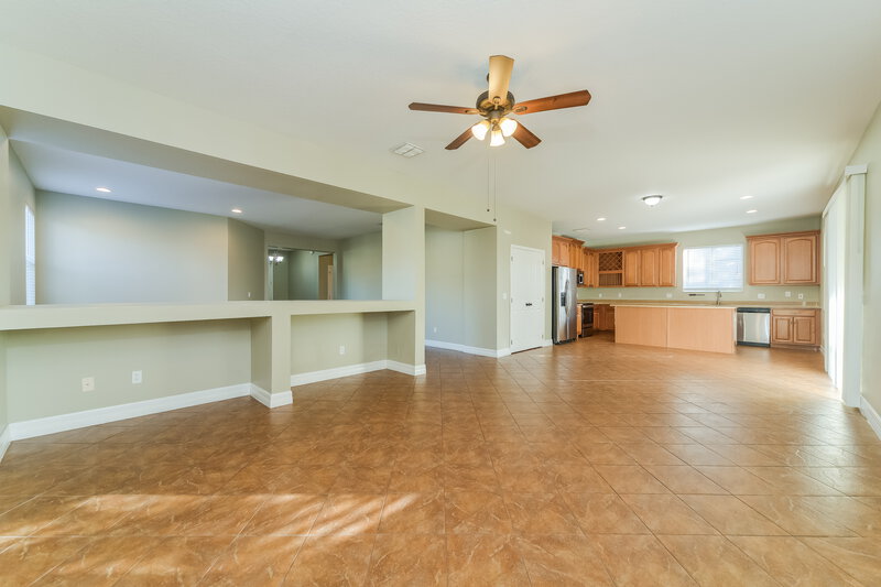 2,310/Mo, 1454 Blackwater Pond Dr Orlando, FL 32828 Dining Room View 2