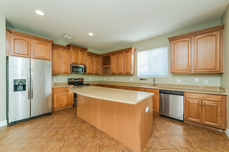 2,310/Mo, 1454 Blackwater Pond Dr Orlando, FL 32828 Kitchen View