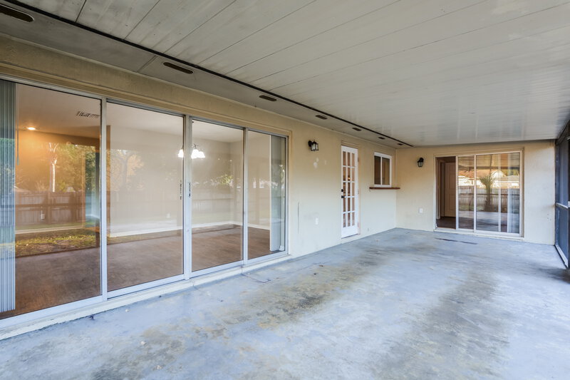 2,445/Mo, 818 Big Buck Cir Winter Springs, FL 32708 Sun Room View