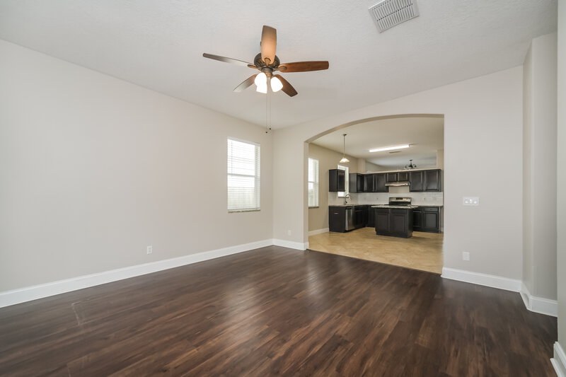 2,455/Mo, 14677 Kristenright Ln Orlando, FL 32826 Family Room View 2