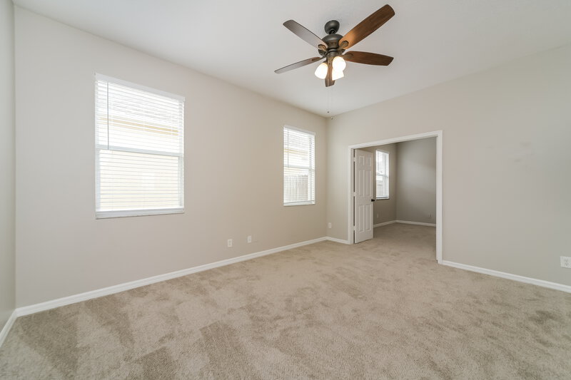 2,455/Mo, 14677 Kristenright Ln Orlando, FL 32826 Main Bedroom View 2