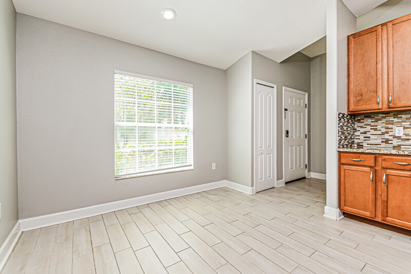1,850/Mo, 827 Auburn Preserve Blvd Auburndale, FL 33823 Dining Room View