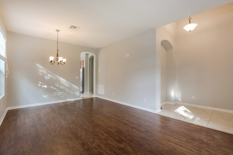 2,570/Mo, 15128 Stonebriar Way Orlando, FL 32826 Dining Room View