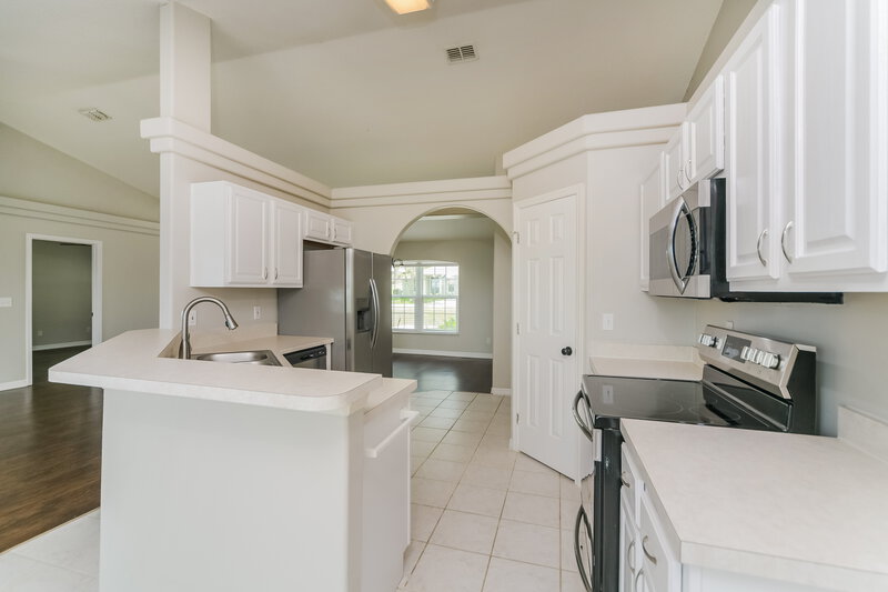 2,340/Mo, 1625 Nightfall Dr Clermont, FL 34711 Kitchen View 2