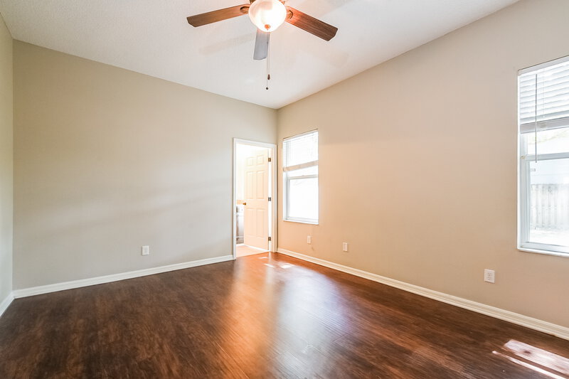 0/Mo, 12720 Woodbury Glen Dr Orlando, FL 32828 Main Bedroom View