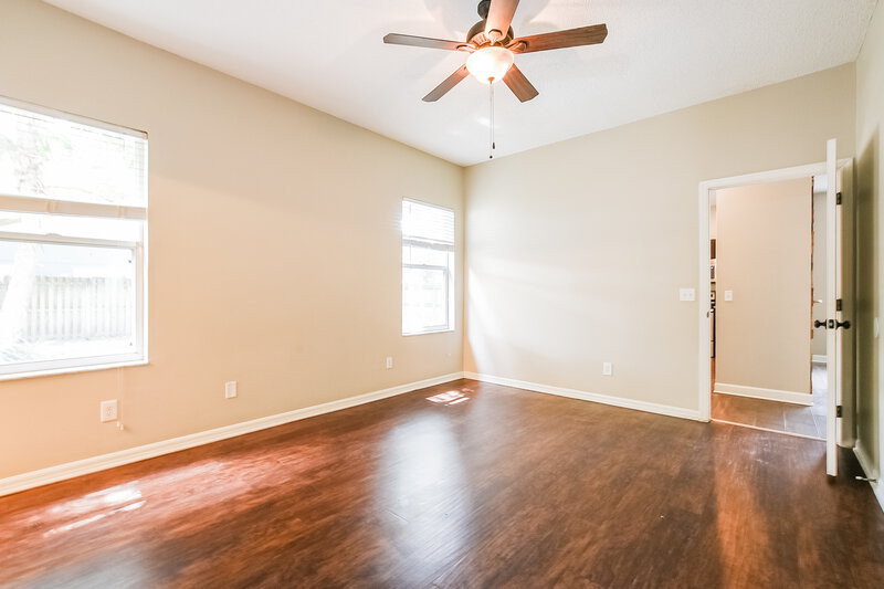 0/Mo, 12720 Woodbury Glen Dr Orlando, FL 32828 Main Bedroom View 2