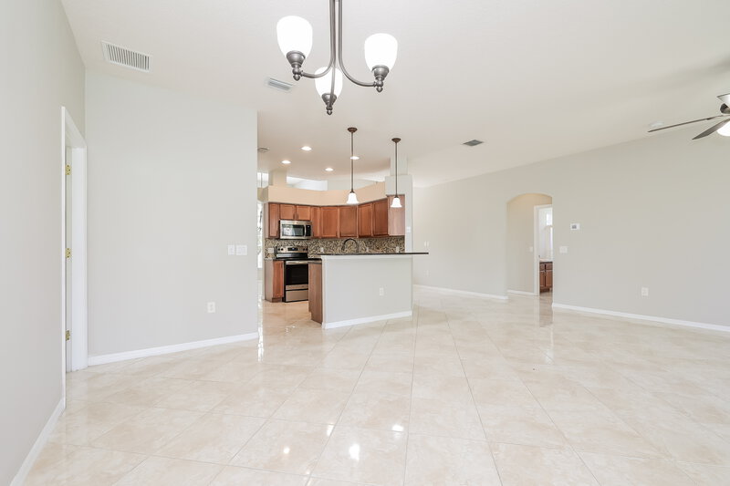 2,130/Mo, 1804 Ironwood Way Kissimmee, FL 34746 Floorplan View 2