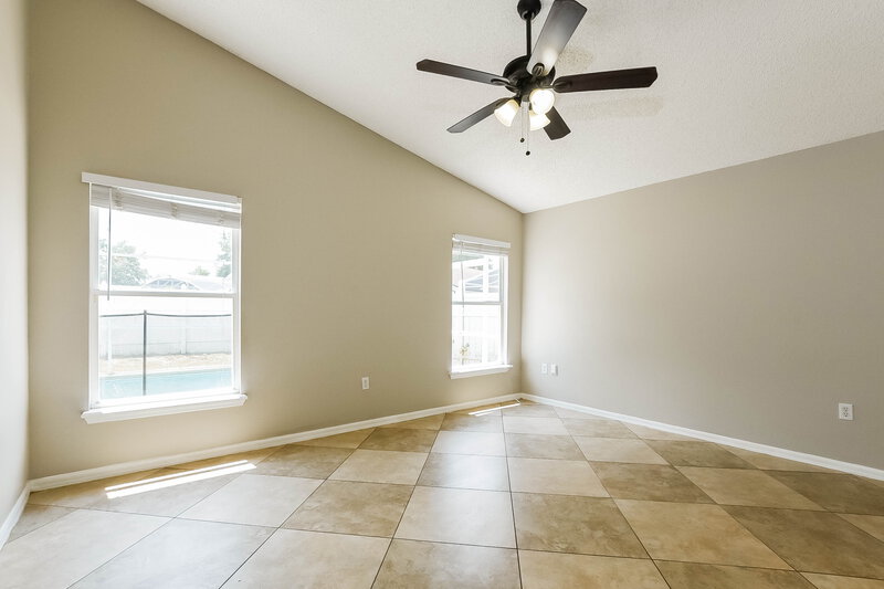 2,420/Mo, 17510 Silver Creek Ct Clermont, FL 34714 Main Bedroom View