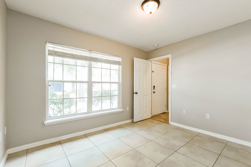 2,420/Mo, 17510 Silver Creek Ct Clermont, FL 34714 Bedroom View 2