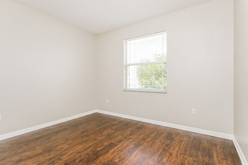 3,660/Mo, 6033 Live Oak Dr Winter Haven, FL 33880 Bedroom View 2