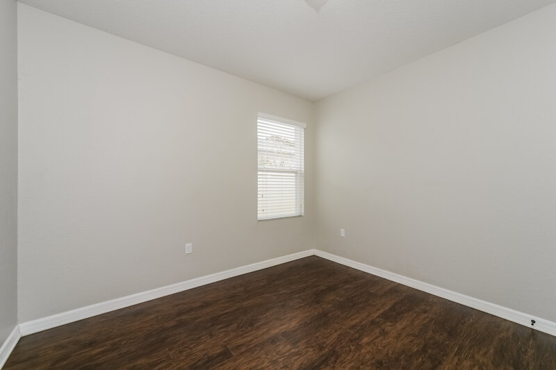 1,895/Mo, 1744 Wallace Manor Loop Winter Haven, FL 33880 Bedroom View
