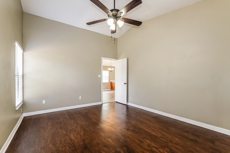 0/Mo, 1345 Bridlebrook Drive Casselberry, FL 32707 Main Bedroom View