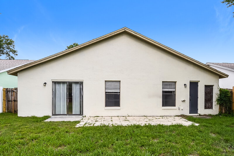 2,095/Mo, 1345 Bridlebrook Drive Casselberry, FL 32707 Rear View