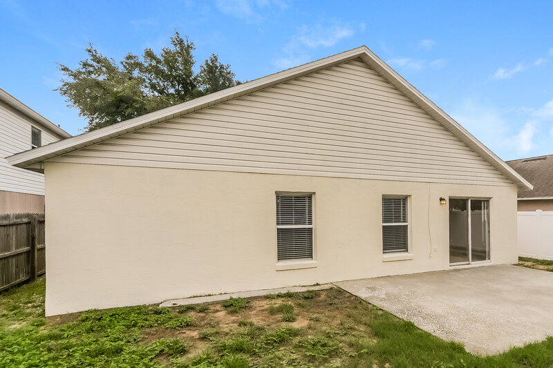 2,170/Mo, 10832 Rushwood Way Clermont, FL 34714 Rear View