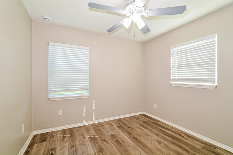 1,580/Mo, 218 Woodmere Blvd Sanford, FL 32773 Main Bedroom View