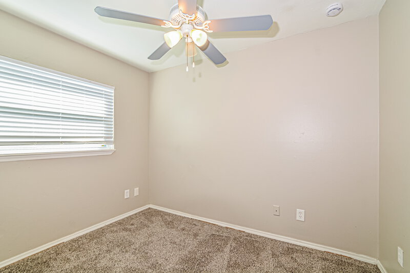 1,580/Mo, 218 Woodmere Blvd Sanford, FL 32773 Bedroom View 2