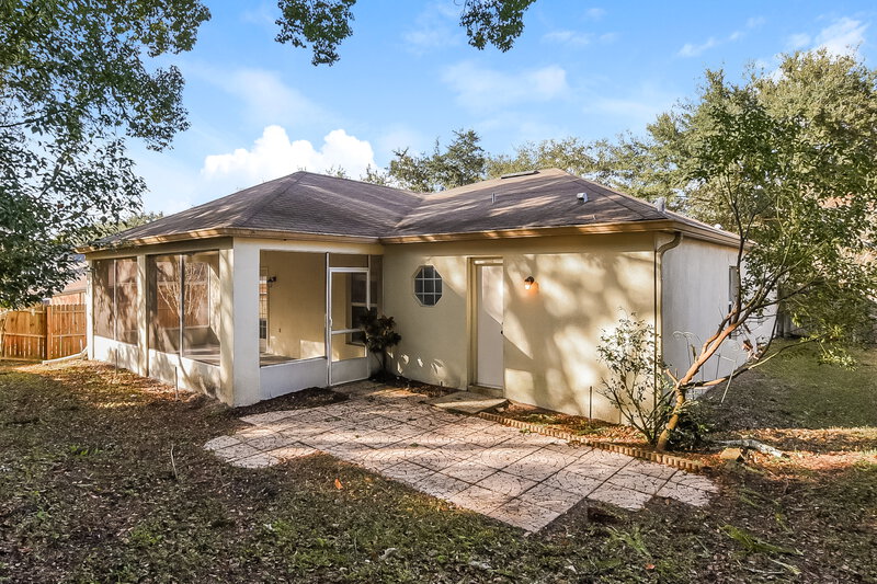 2,340/Mo, 936 Welch Hill Circle Apopka, FL 32712 Rear View