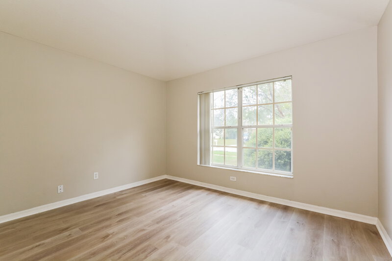 2,460/Mo, 1033 Shale Trail Street Apopka, FL 32703 Bedroom View