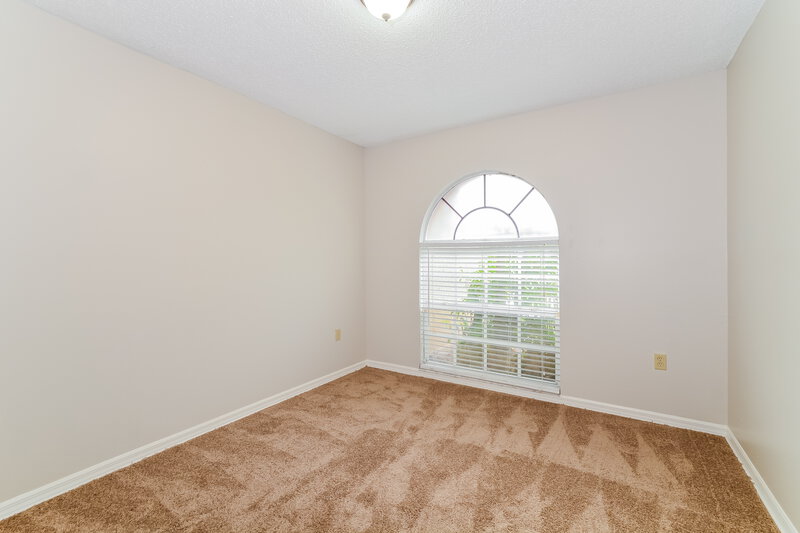 1,970/Mo, 211 Kingshill Court SE Winter Haven, FL 33884 Bedroom View 2