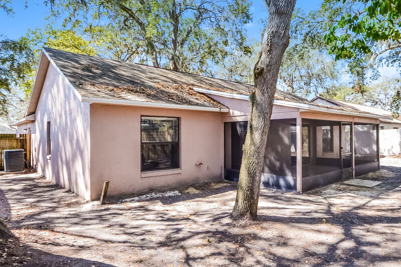 2,195/Mo, 2929 Mill Run Boulevard Kissimmee, FL 34744 Rear View