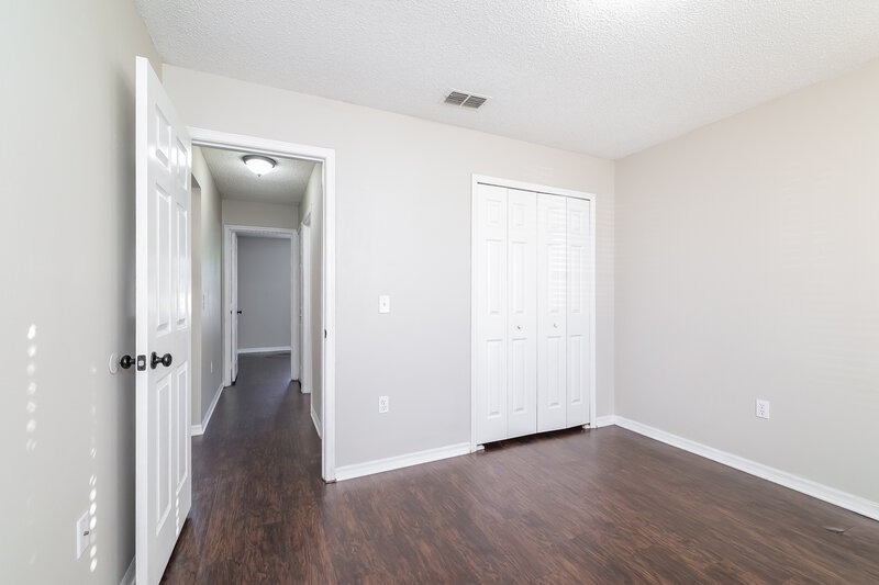 2,185/Mo, 931 Rivecon Ave Orlando, FL 32825 Bedroom View 2