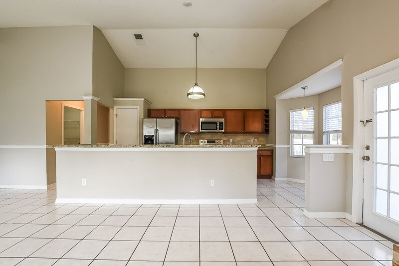 2,095/Mo, 593 Brightview Drive Lake Mary, FL 32746 Living Room View 2