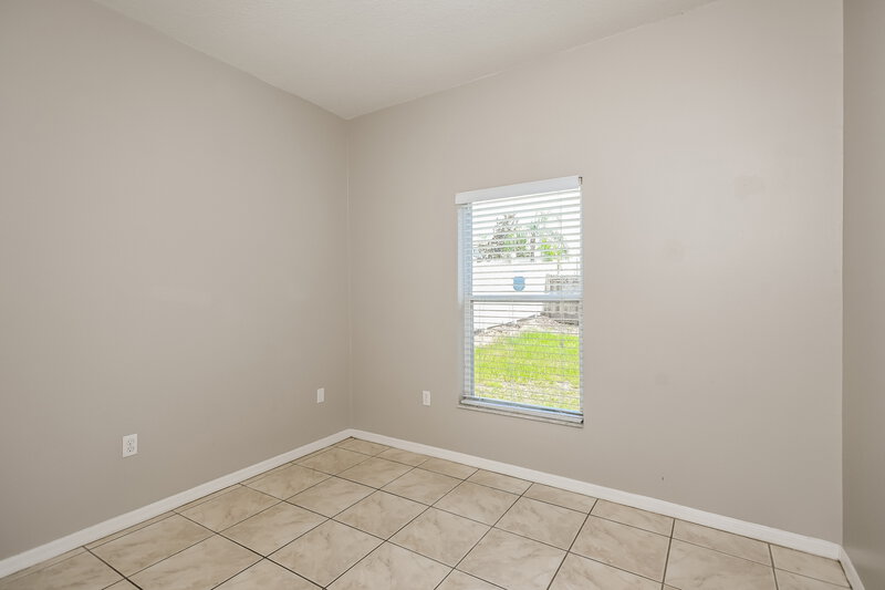 1,950/Mo, 112 Glenwood Boulevard Davenport, FL 33897 Bedroom View