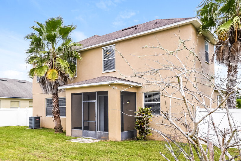 2,175/Mo, 2649 Eagle Canyon Dr N Kissimmee, FL 34746 Rear View