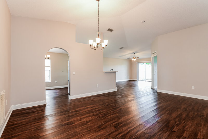 1,900/Mo, 308 Flint Street Haines City, FL 33844 Dining Room View
