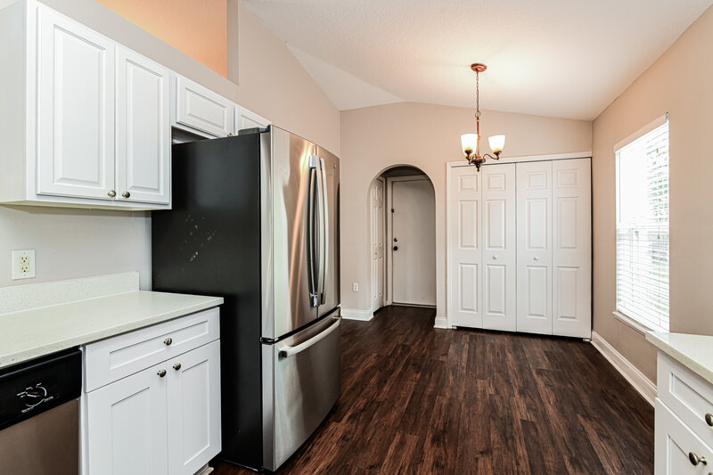 1,900/Mo, 308 Flint Street Haines City, FL 33844 Kitchen View 2