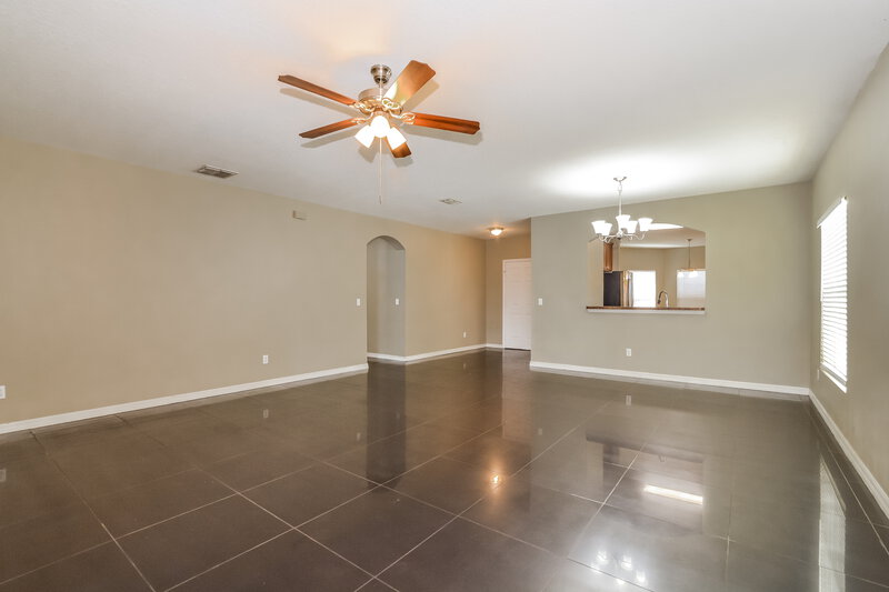 2,230/Mo, 4921 Windbourne Way Saint Cloud, FL 34772 Living Room View