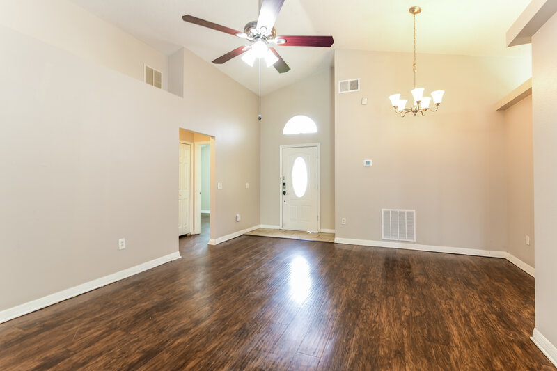 2,070/Mo, 1129 Pinedale Drive Davenport, FL 33897 Living Room View