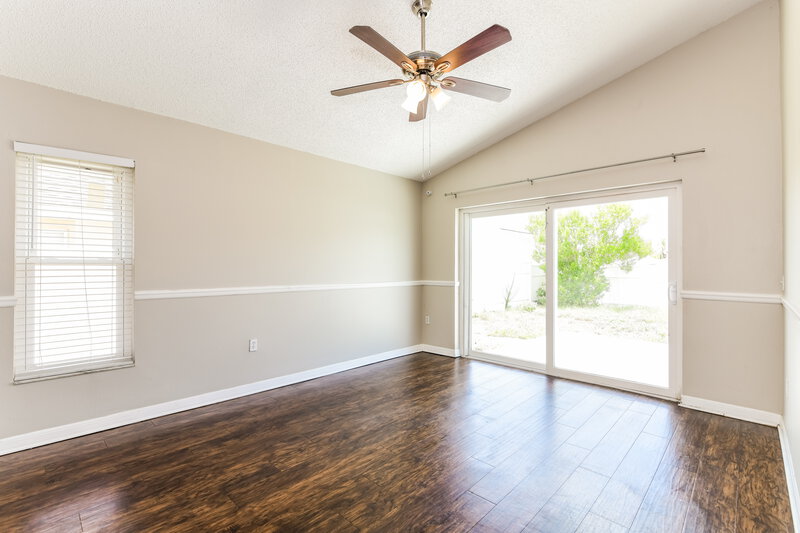 2,070/Mo, 1129 Pinedale Drive Davenport, FL 33897 Dining Room View