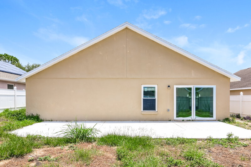 2,070/Mo, 1129 Pinedale Drive Davenport, FL 33897 Rear View